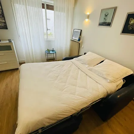 Tour Eiffel - Porte Dauphine - 2 Pers Apartment Paris